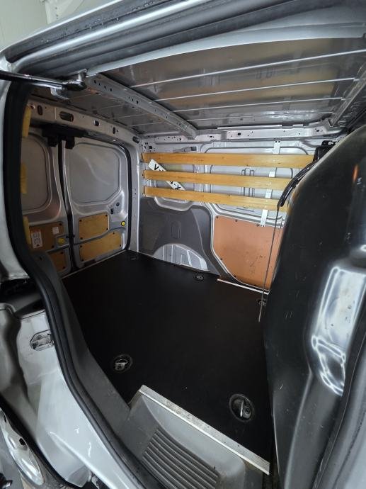 Ford Transit Connect 2019 Automatik REG god Dana – slika 21