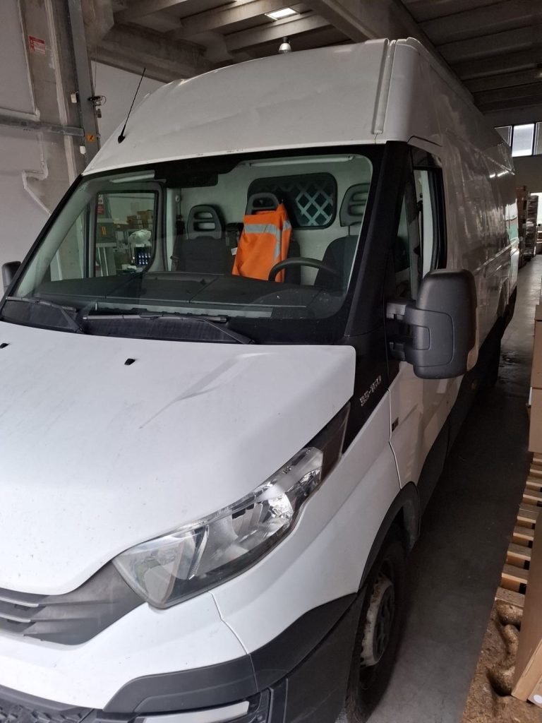 Iveco Massif 2.3 maxi automatik – slika 1