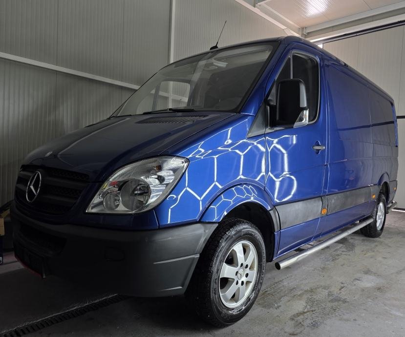 Mercedes Sprinter 3.0 V6 2012. – slika 12