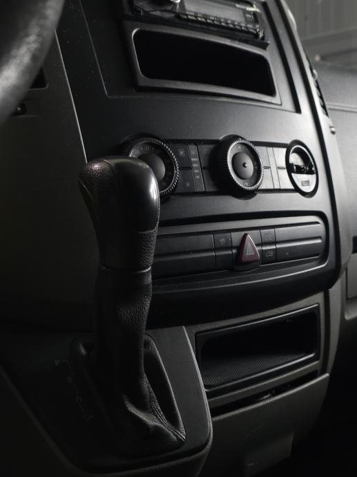 Mercedes Sprinter 3.0 V6 2012. – slika 19