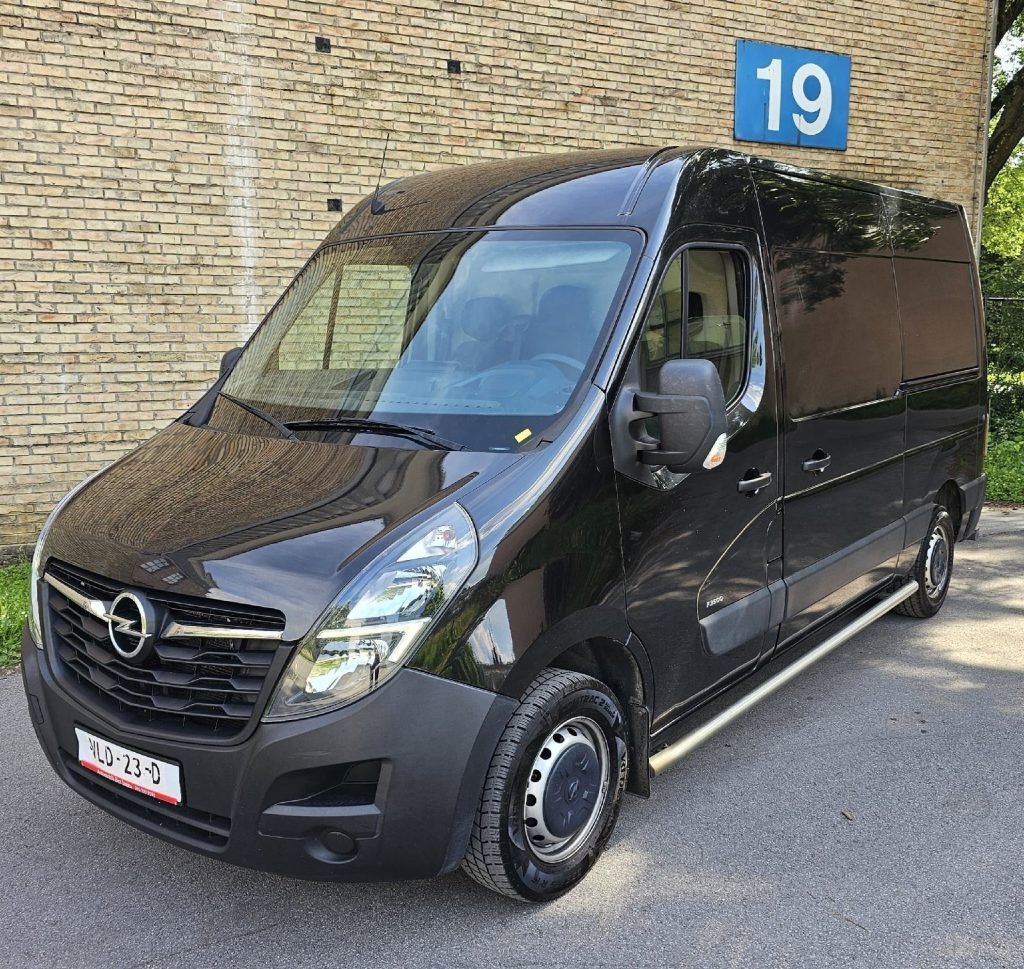 Opel Movano Vozilo u Zagrebu 2 x Bočna Vrata kao Novi 2021. L3H3 – slika 1