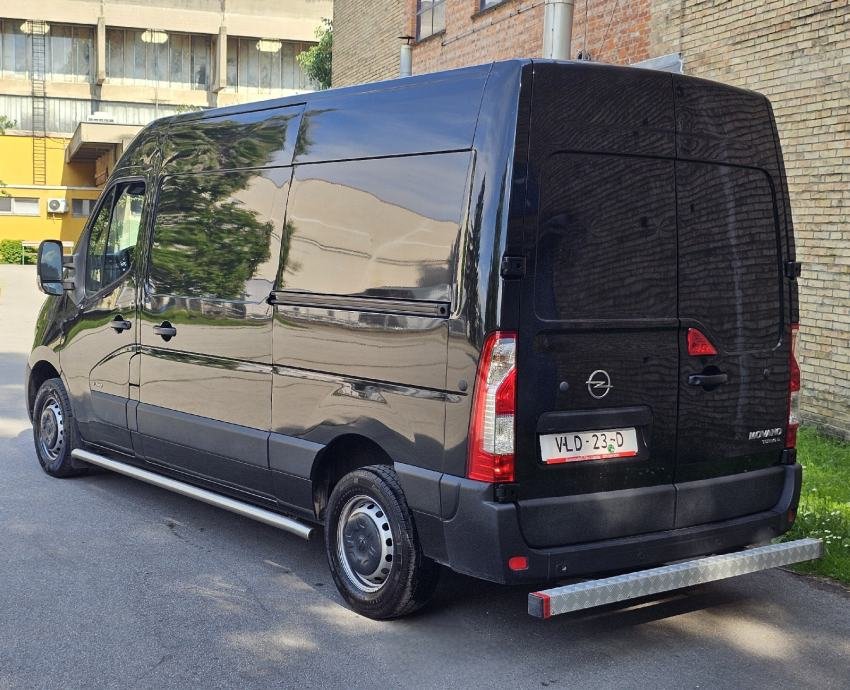 Opel Movano Vozilo u Zagrebu 2 x Bočna Vrata kao Novi 2021. L3H3 – slika 15