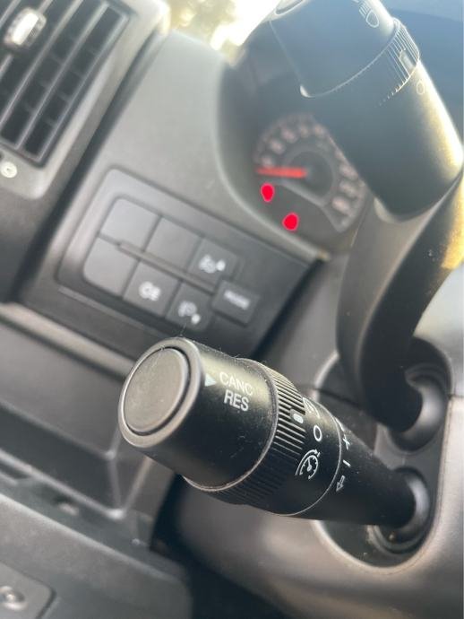 Peugeot Boxer 2018 Premium Line Kamera Navi – slika 10