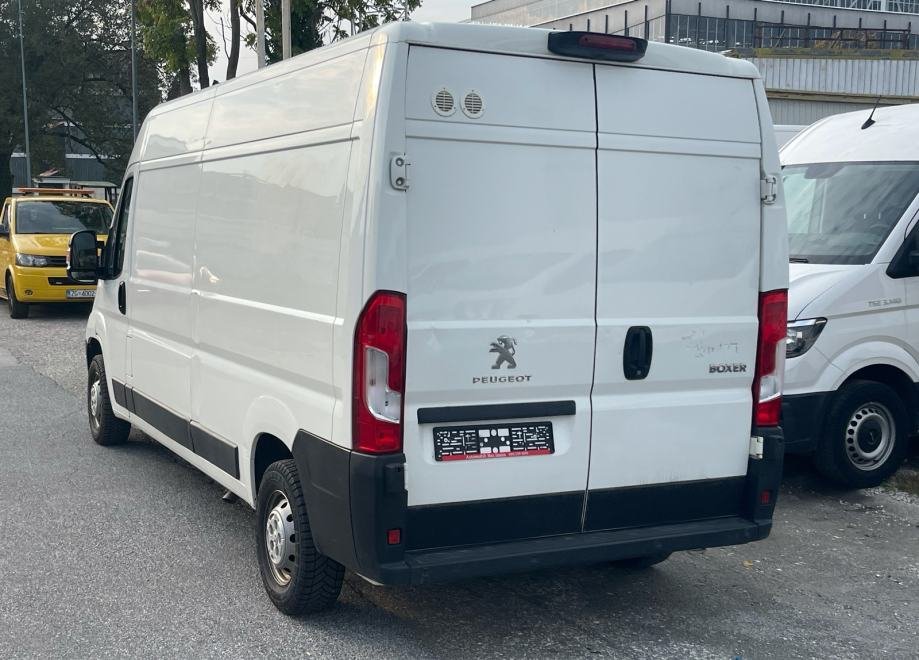 Peugeot Boxer 2018 Premium Line Kamera Navi – slika 7