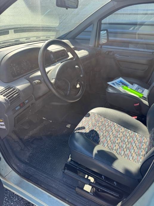 Peugeot expert za invalide – slika 2