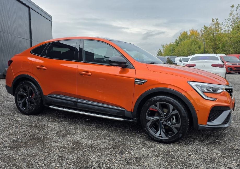 Renault Arkana e Tech RS Povišeni ĐIP u Full Opremi kao Novi – slika 19