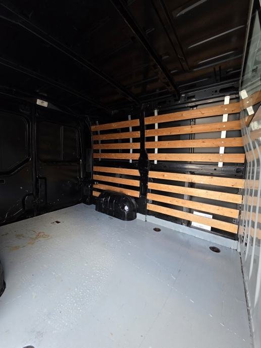 Renault Master l1h1 Automatik REG Godinu Dana – slika 10