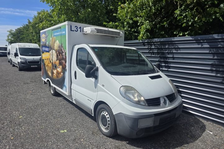 Renault Trafic Thermoking 4 Komore Prikljucak za Struju Minus