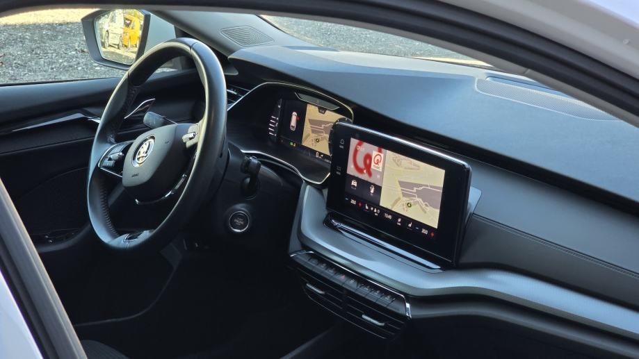 Škoda Octavia Combi 2023 Godina DSG Automatik Mint Stanje kao Nova – slika 10