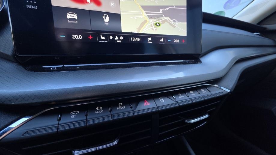 Škoda Octavia Combi 2023 Godina DSG Automatik Mint Stanje kao Nova – slika 15