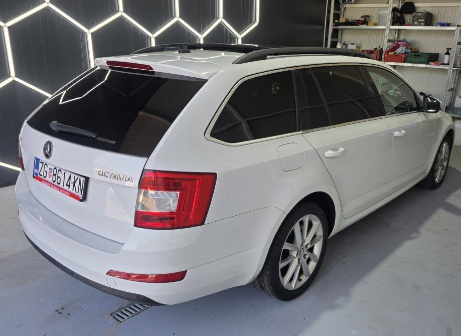 Škoda Octavia Combi 2017 EURO6 DSG Automatik Panorama – slika 3