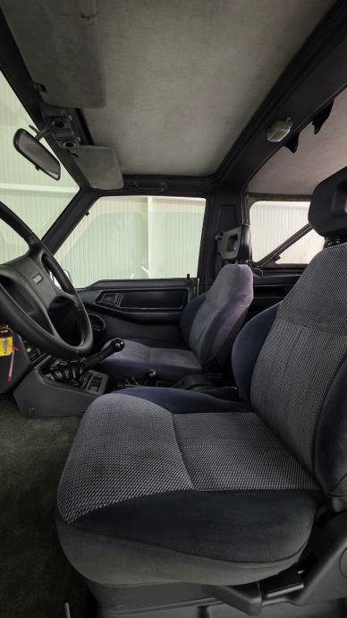 Suzuki Vitara 4X4 Pogodna za Šumu Samo 77 tis km – slika 17