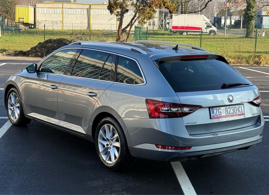 Škoda Superb Combi 1, 6 TDI BI-XENON KOŽA – slika 3
