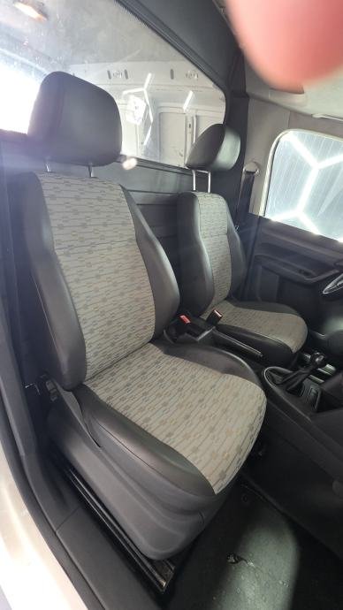 Volkswagen Caddy TOP Stanje kao Novi iz Ducana – slika 11