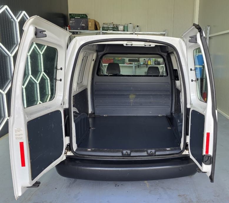 Volkswagen Caddy TOP Stanje kao Novi iz Ducana – slika 8