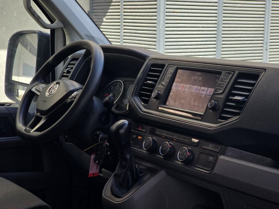 Volkswagen Crafter DSG 2019 Kamera Navi Radar – slika 11