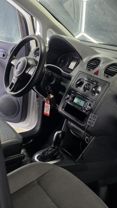 VW Caddy DSG 7G Automatik 150KS – slika 9